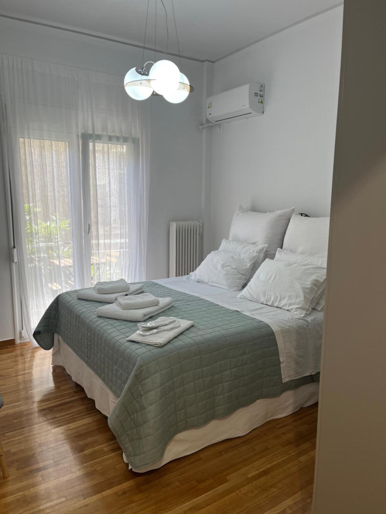 Alex'S Home Next To Laiko Athens Exterior photo